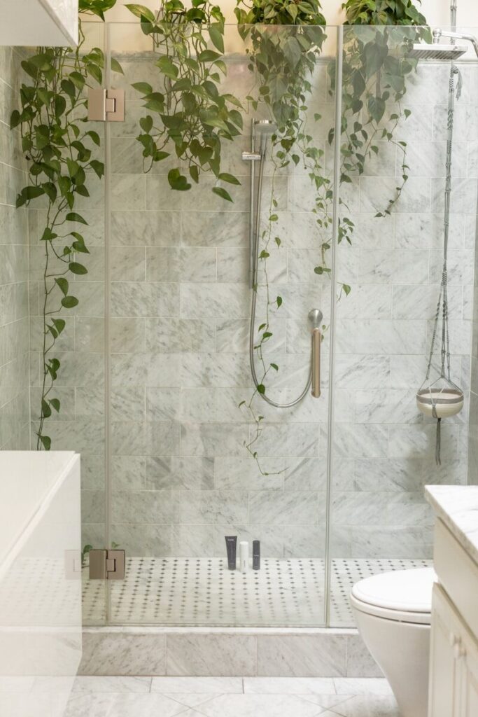 remove-hard-water-stains-glass-shower-doors